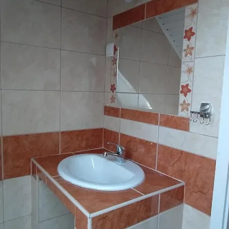 Apartmanház Gabriella Harkány Esterno foto